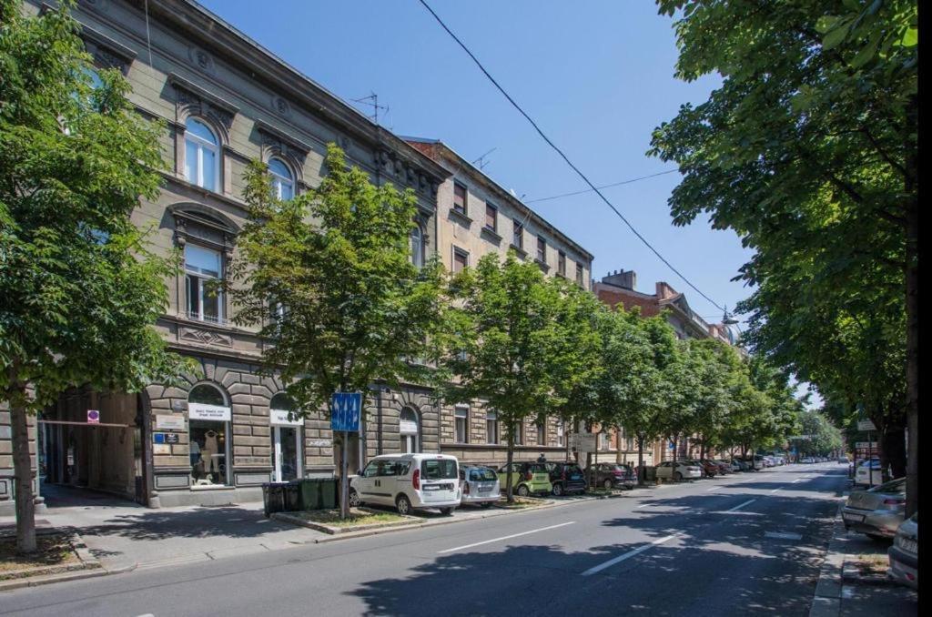 Lux Nice City Center With Private Parking Zagreb Exterior photo